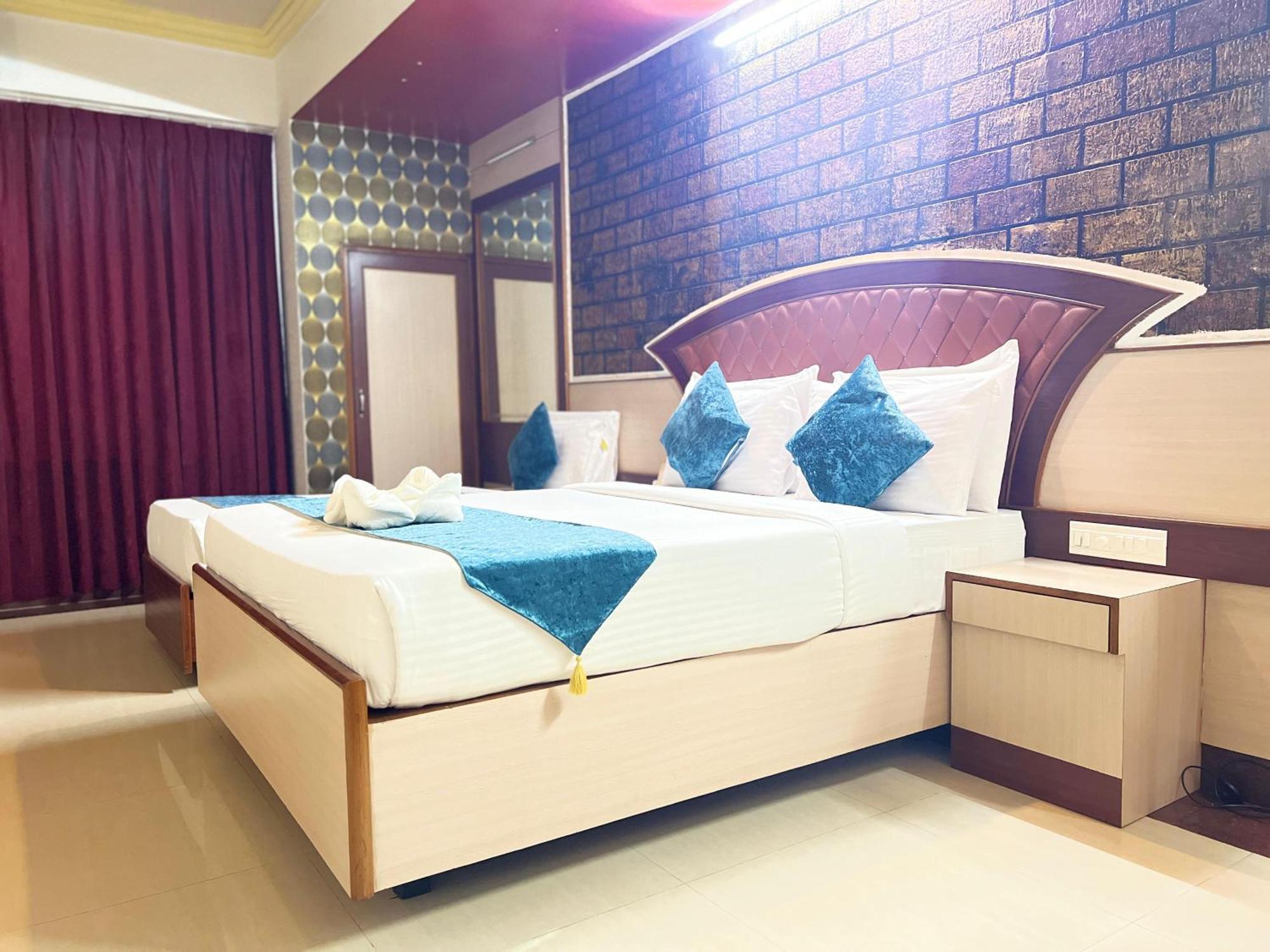 The Grand Krishna Rooms Bangalore Exterior foto