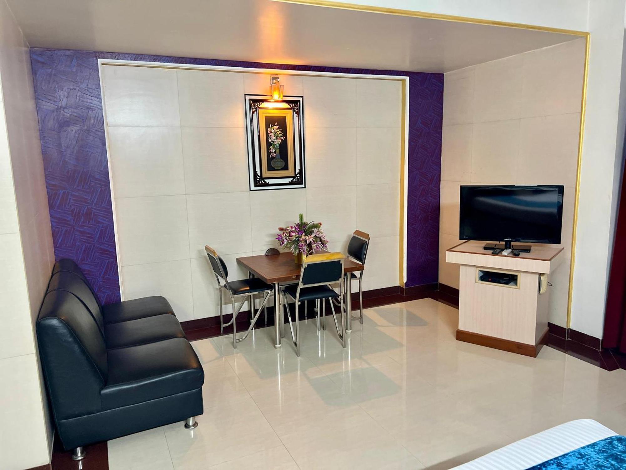 The Grand Krishna Rooms Bangalore Exterior foto